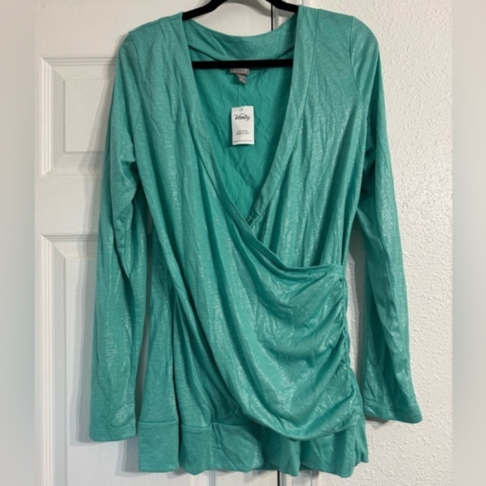Vanity Essentials Women's Aqua Wrap Top